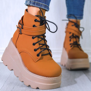 Brand NEW Fashion Trendy High Heels